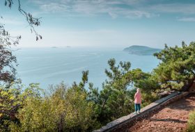Kaş Trekking Rehberi Kadınlar: Rotalar, Hazırlık ve Güvenlik Tavsiyeleri