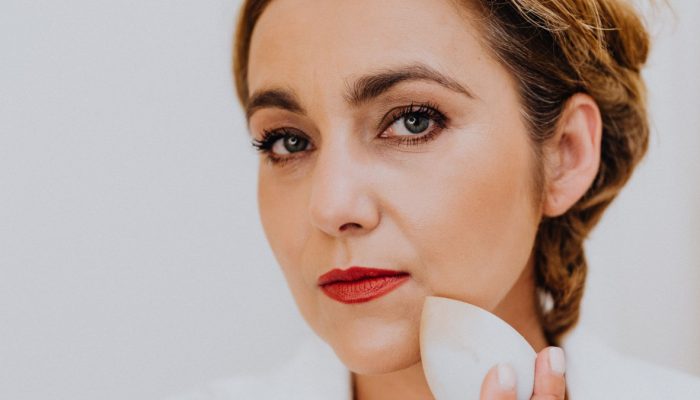 Kuru Cilt İçin Makyaj Nasıl Yapılır? 7 Pratik Adım