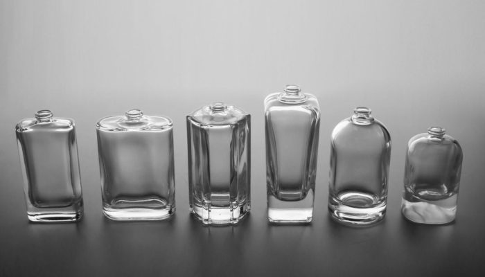 Parfüm Seçerken Nelere Dikkat Edilmeli? Kapsamlı Rehber