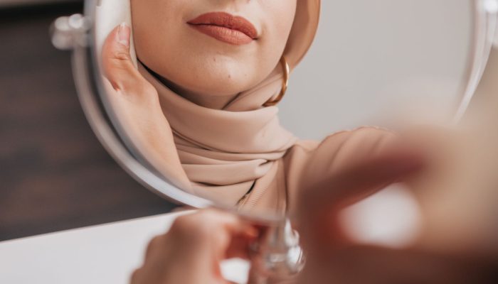 yağlı cilt için makyaj: Adım Adım Kalıcı ve Dengeli Görünüm